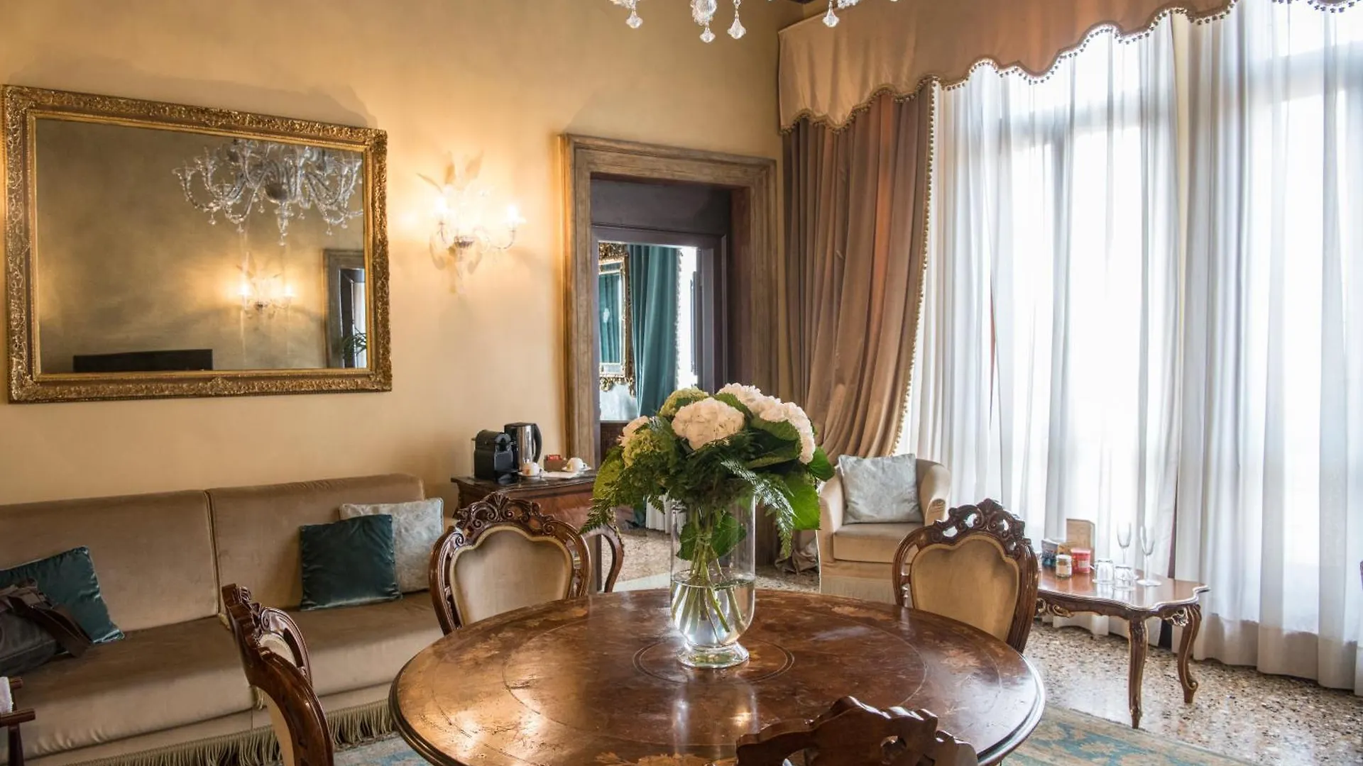 Hotel Nani Mocenigo Palace Venice