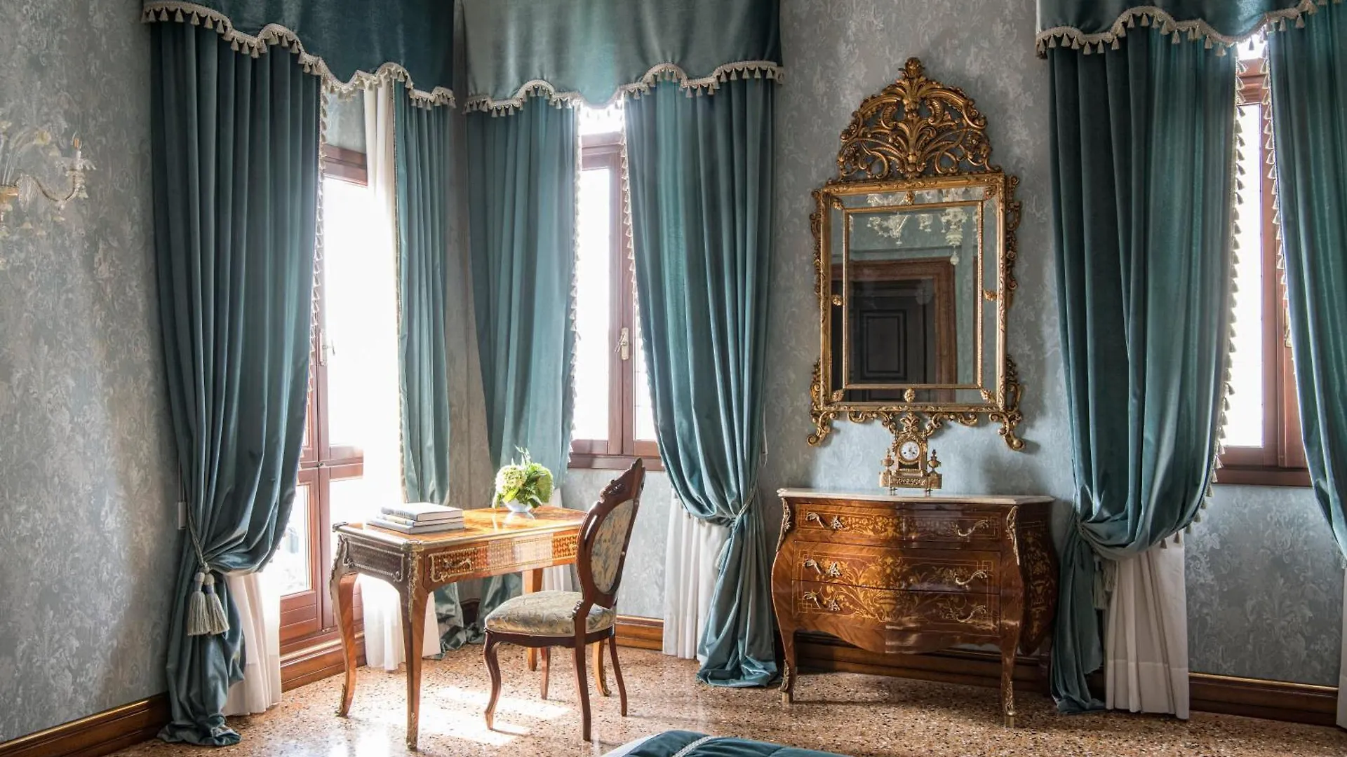 Hotel Nani Mocenigo Palace Venice 5*,  Italy